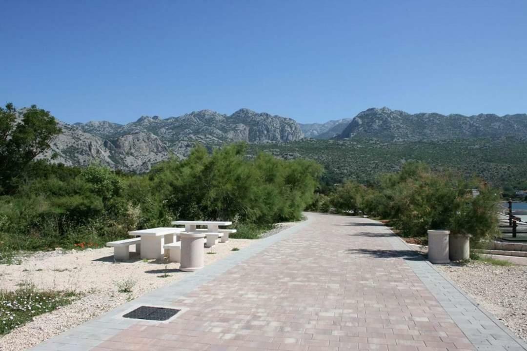 Apartmani Korina Starigrad Paklenica Exteriör bild