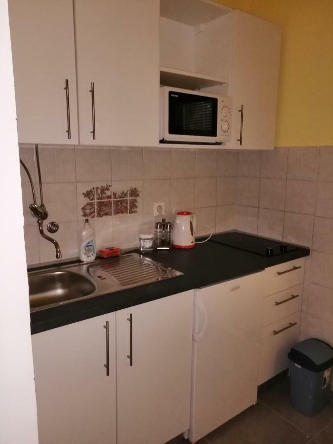 Apartmani Korina Starigrad Paklenica Exteriör bild
