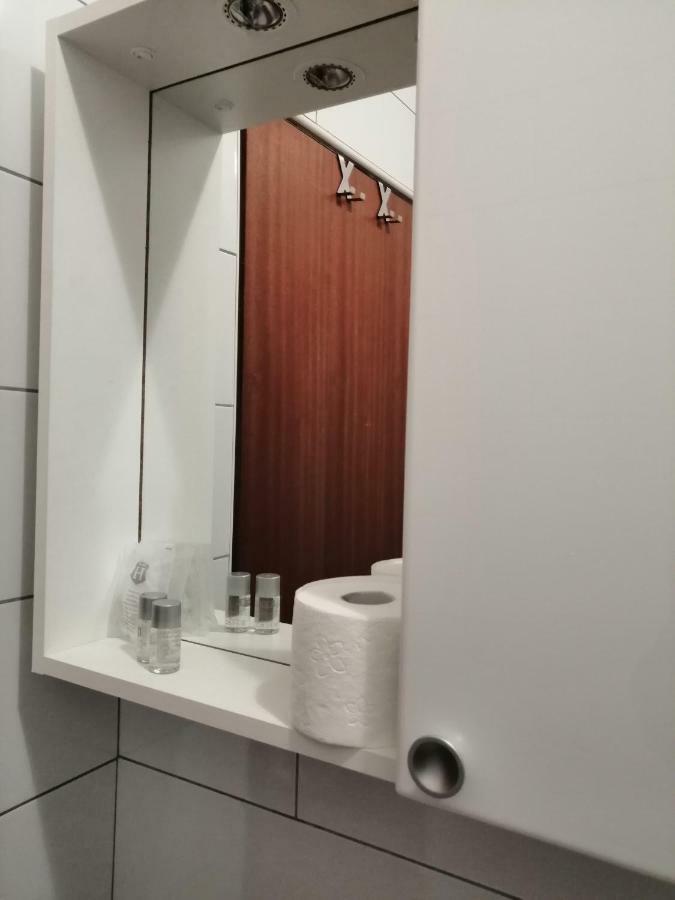 Apartmani Korina Starigrad Paklenica Exteriör bild
